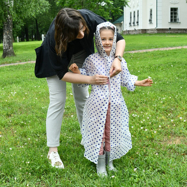 Плащ-дождевик  детский (возраст 7-10 лет)