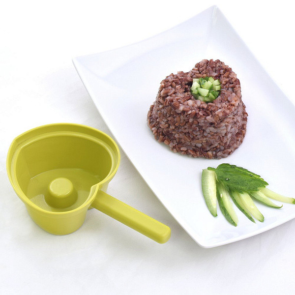 Кулинарная форма с ручкой "Сердце" 10х10х5см 3цв.